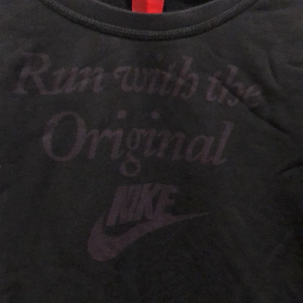 Nike Sweater - Picture 2 of 10